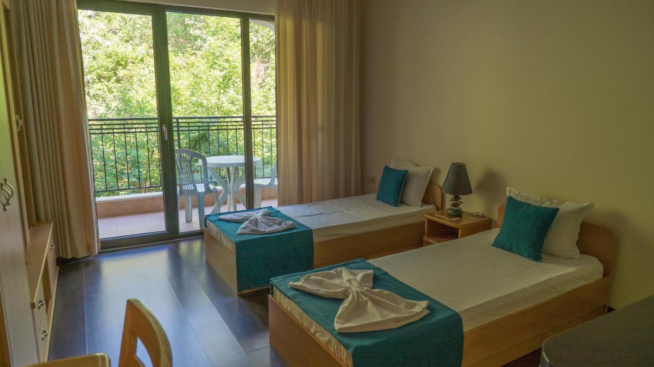 Bendita Mare Aparthotel Golden Sands Esterno foto