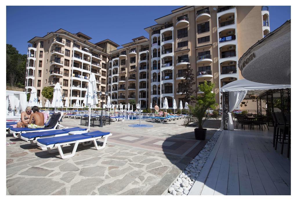 Bendita Mare Aparthotel Golden Sands Esterno foto